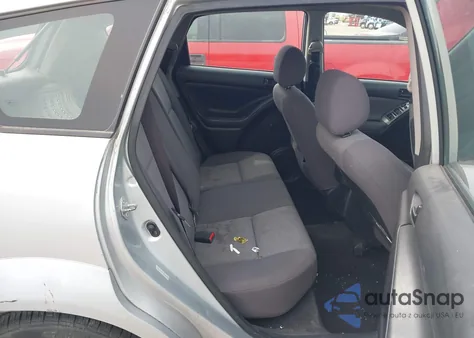 2005 Pontiac Vibe z USA, uszkodzony, nr VIN 5Y2SL63875Z414075